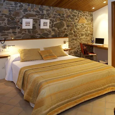 Hotel Rvhotels Ses Arrels